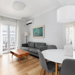 https://eclair-by-halu-apartments.hotels-of-thessaloniki.com
